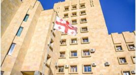 ნარკოტიკული საშუალების უკანონო შეძენა-შენახვის და რეალიზაციის ფაქტებზე ბრალდებულს 13 წლით თავისუფლების აღკვეთა მიესაჯა