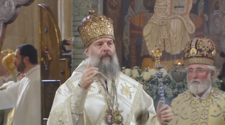 შიო მესამე – გვმართებს, თანაბრად გავიზიაროთ ხალხის სიხარულიც და ტკივილიც, ვემსახუროთ და საყრდენად ვიქცეთ, ფართოდ გავუღოთ ეკლესიის კარი, მხოლოდ ტაძრის ამბიონთან ნუ დავუცდით მოყვასის მოსვლას