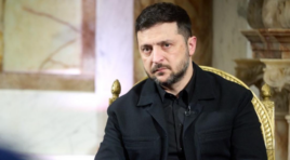 თუკი აქამდე გარემოცვის კორუფციული საქმეები ზელენსკის ზიანს არ აყენებდა, ახლა ბრალდებები მის უშუალო გარემოცვას შეეხო -Reuters