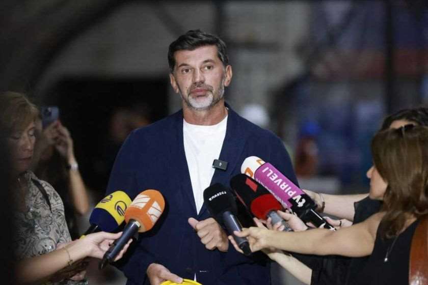 კახა კალაძე – ოთხმილიონიან ერთან, რომელიც ისტორიის ყველა მონაკვეთში თავის კვალს ტოვებს, თითის ქნევით საუბარი არ გამოვა, კონსტრუქციულ რეჟიმში დიალოგისთვის მზად ვართ