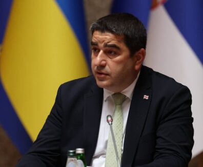 1783424815-papuashvili