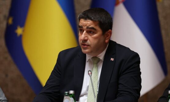 1783424815-papuashvili