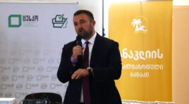 ცესკოს თავმჯდომარე ანაკლიის ახალგაზრდული ბანაკის მონაწილეებს შეხვდა