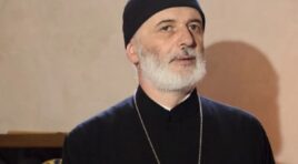 დეკანოზი ანდრია ჯაღმაიძე: არასდროს ეკლესიას უკრაინაში მებრძოლ ადამიანთათვის რაიმე შემზღუდავი ნორმა არ დაუდგენია და ეს ყველამ იცის