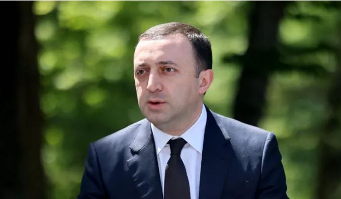 ირაკლი ღარიბაშვილის ადვოკატი წერილის ავთენტურობას ადასტურებს, თუმცა აცხადებს, რომ თან დართული ინფორმაცია „მას არ მიუტანია“