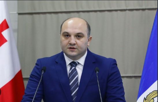 ალექსანდრე დარახველიძე: 2026 წლის 1 ოქტომბრამდე წყვილებს, რომლებიც იმყოფებიან ფიქციურ ქორწინებაში, თუ განქორწინდებიან, სისხლის სამართლებრივი პასუხისმგებლობა არ დაეკისრებათ